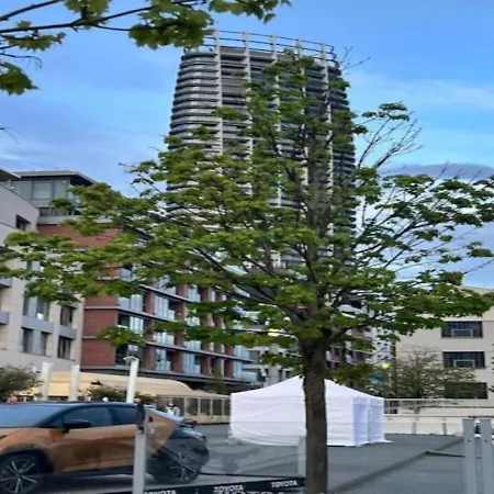 Donald Eurovea Apartment *